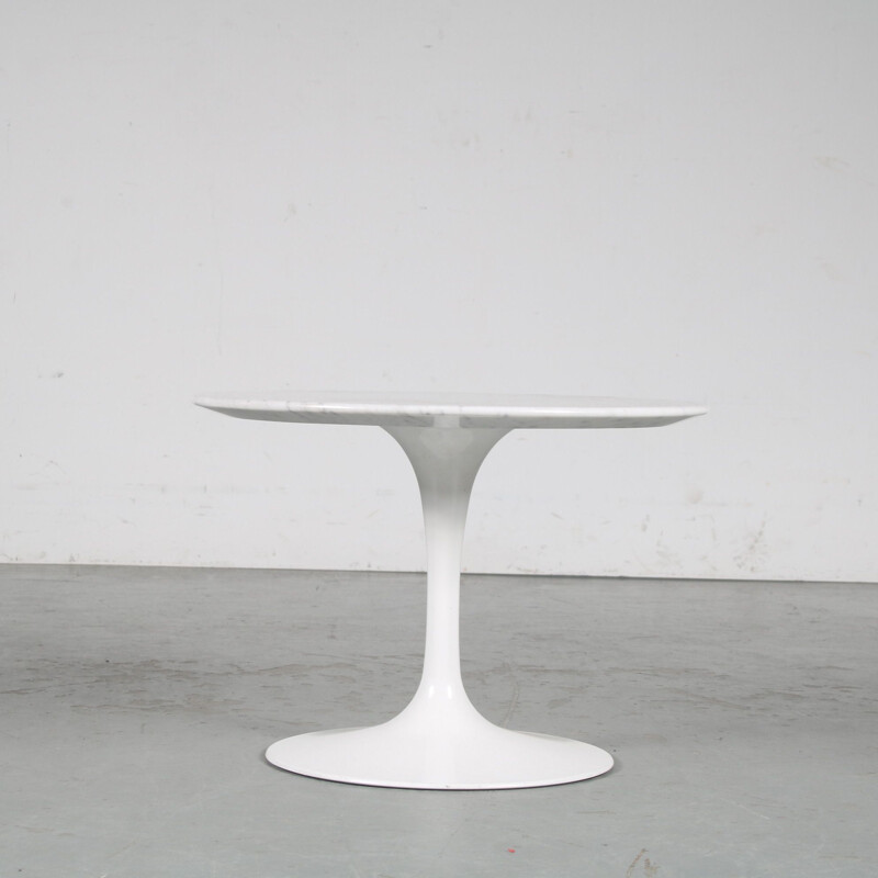 Vintage marble side table by Eero Saarinen for Knoll International, USA 1960s