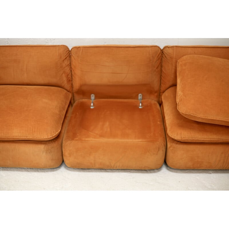 Vintage modular sofa in orange velvet, France 1970