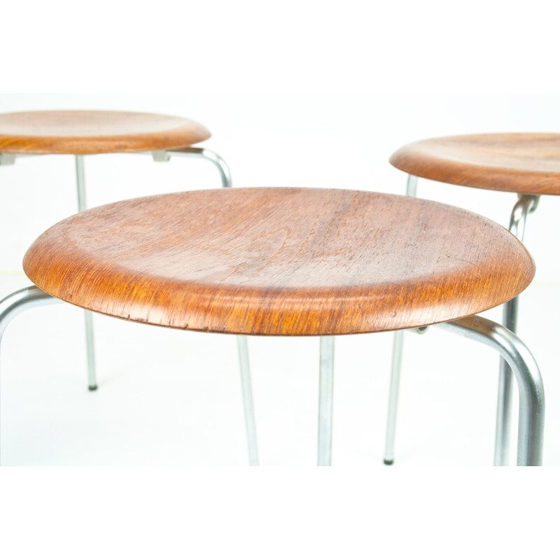 Set of 3 Fritz Hansen "DOT" stools, Arne JACOBSEN - 1950s