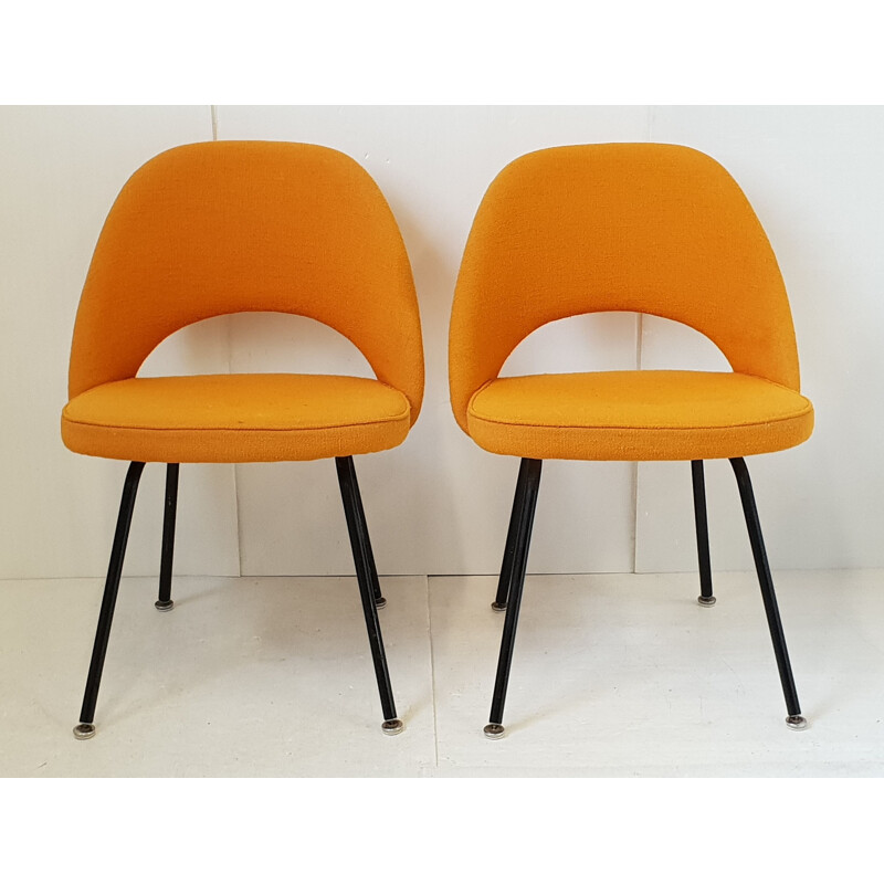 Pair of vintage chairs by Eero Saarinen for Knoll