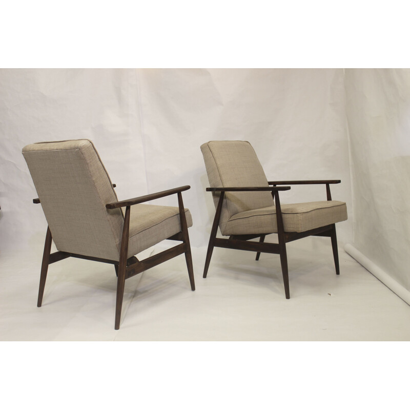 Paire de fauteuils vintage 300-190 en tissu beige écru par Henryk Lis, 1970