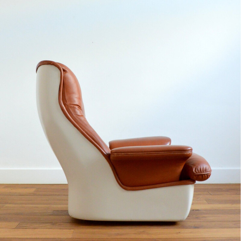 Vintage brown leather Orchid chair by Michel Cadestin for Airborne, 1970