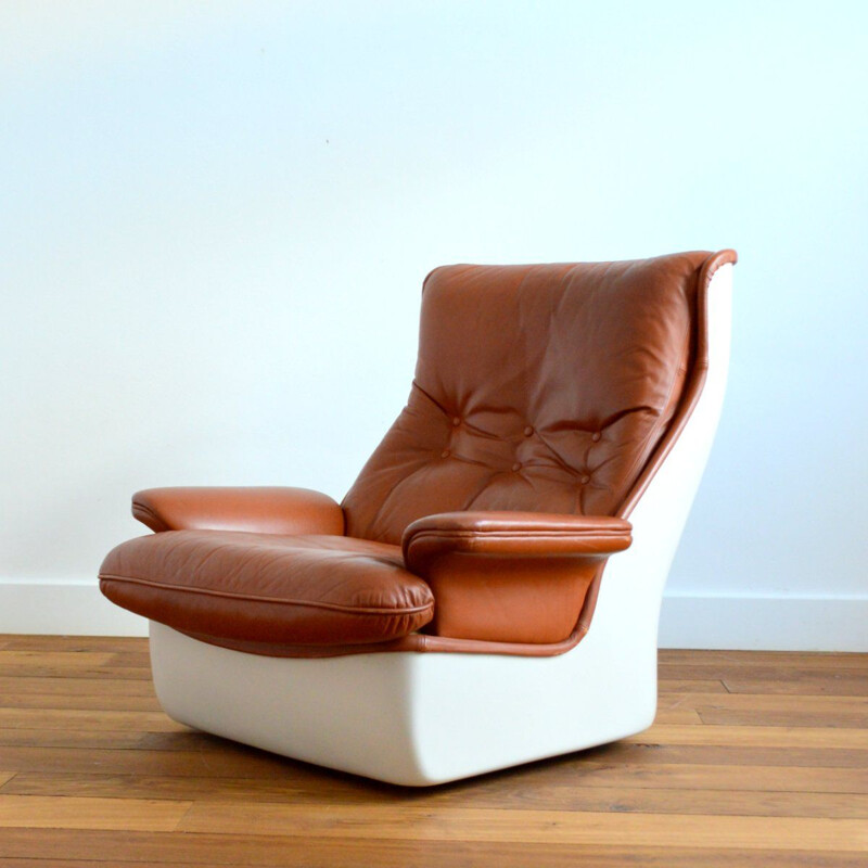 Vintage brown leather Orchid chair by Michel Cadestin for Airborne, 1970