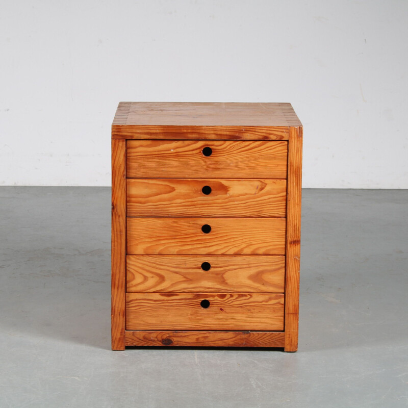 Vintage pine wood chest of drawers by Ate van Apeldoorn for Houtwerk Hattem, Netherlands 1970s