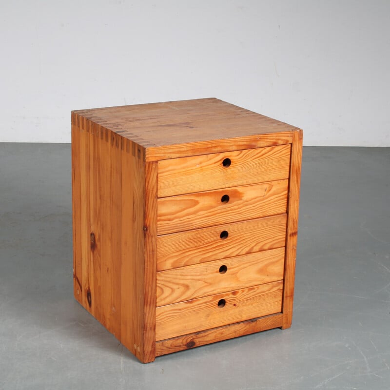 Vintage pine wood chest of drawers by Ate van Apeldoorn for Houtwerk Hattem, Netherlands 1970s