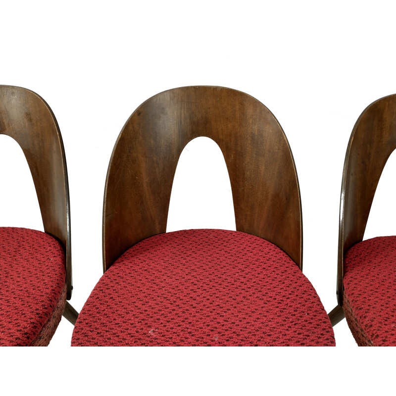 Ensemble de 4 chaises vintage d'Antonín Šuman pour Tatra, 1960