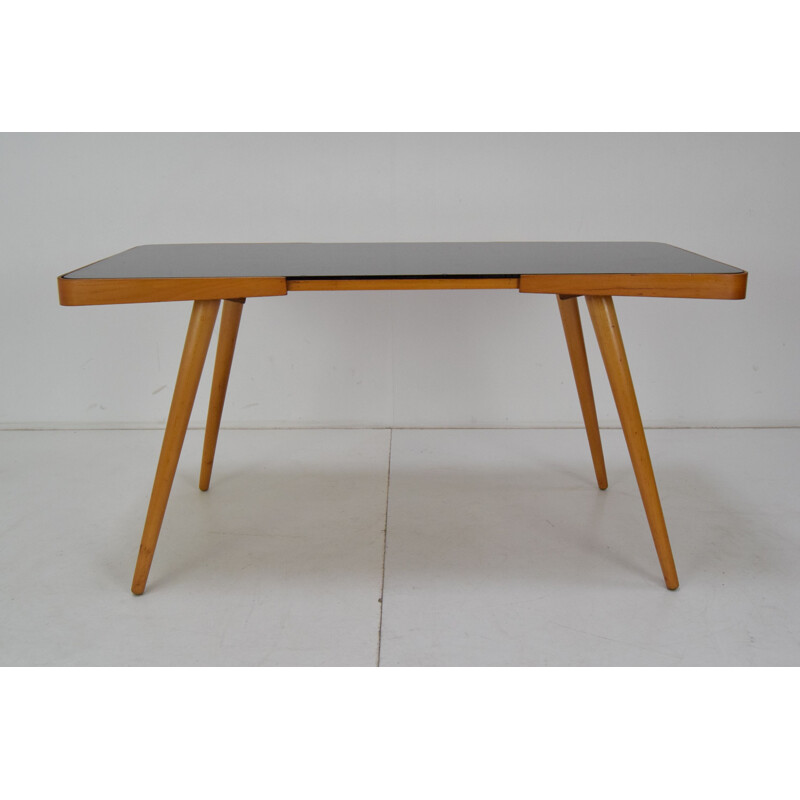 Table basse vintage en bois et verre opaxite par Miroslav Navrátil, Tchécoslovaquie 1960