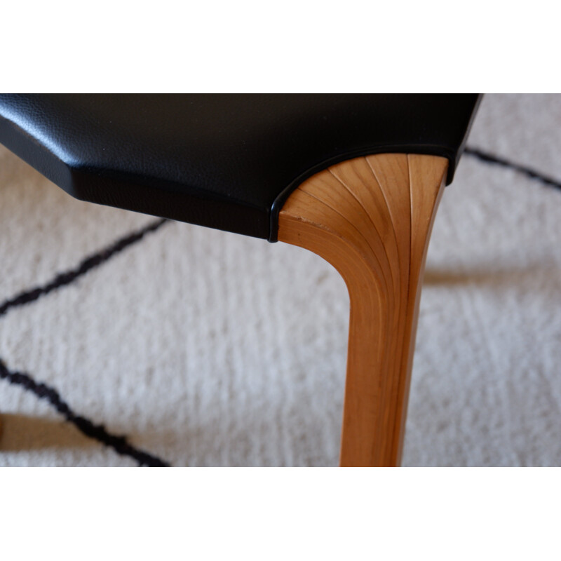 Vintage model X602 stool by Alvar Aalto for artek, 1960s