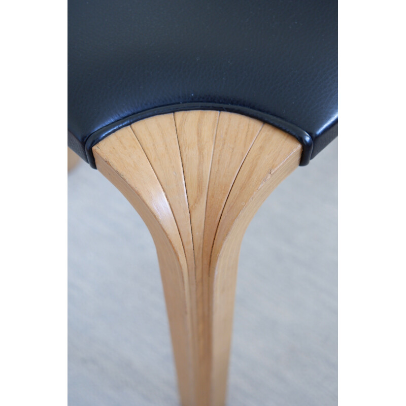 Vintage model X602 stool by Alvar Aalto for artek, 1960s