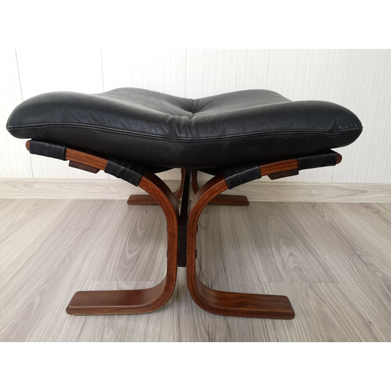 Norwegian vintage Siesta black leather ottomane by Ingmar Relling for Rybo, 1960s