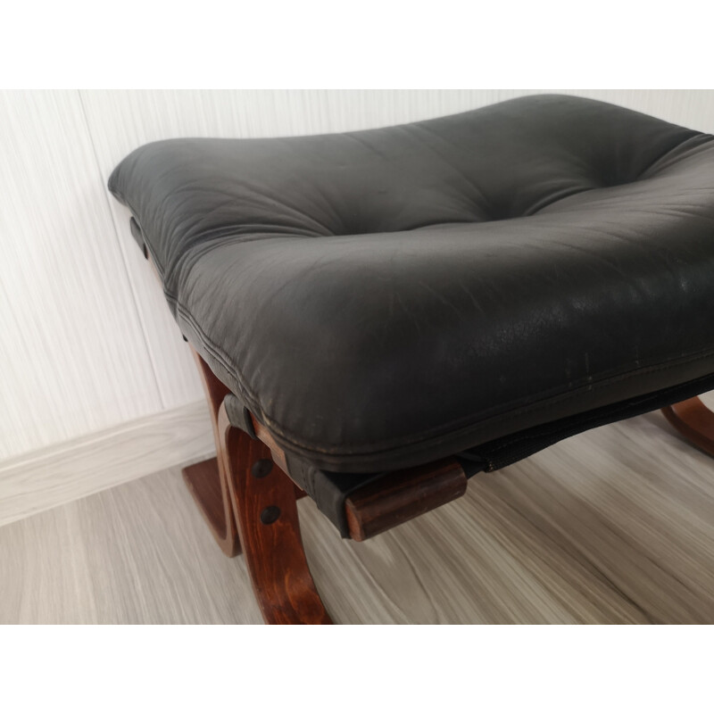 Norwegian vintage Siesta black leather ottomane by Ingmar Relling for Rybo, 1960s