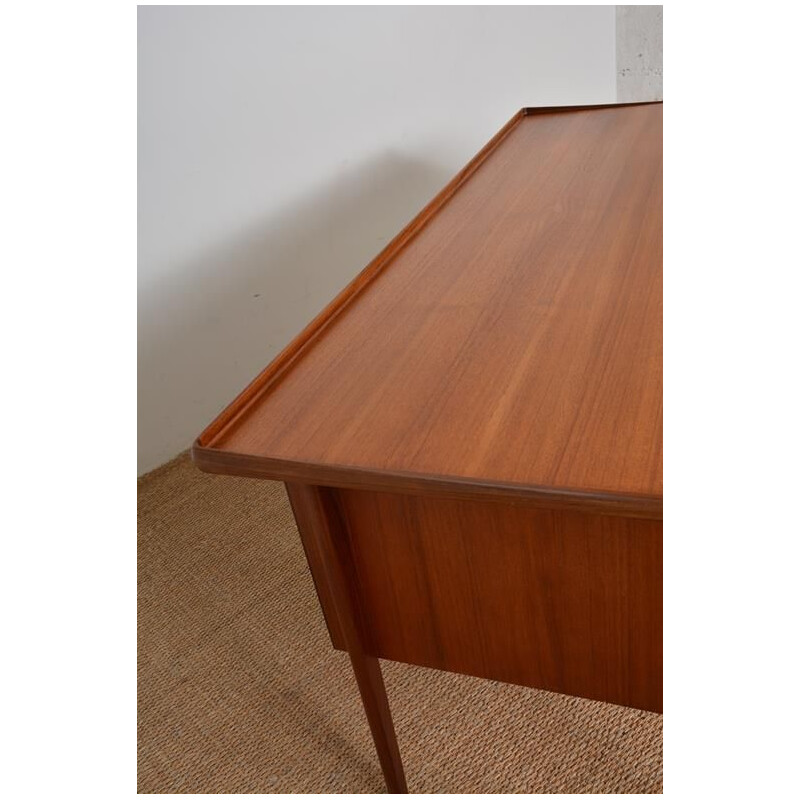 Bureau scandinave vintage en teck de Peter Lovig Nielsen