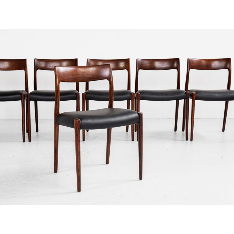 Set of 6 vintage chairs in rosewood and leather by Niels Otto Møller for J.L. Møllers Møbelfabrik, Denmark 1960s