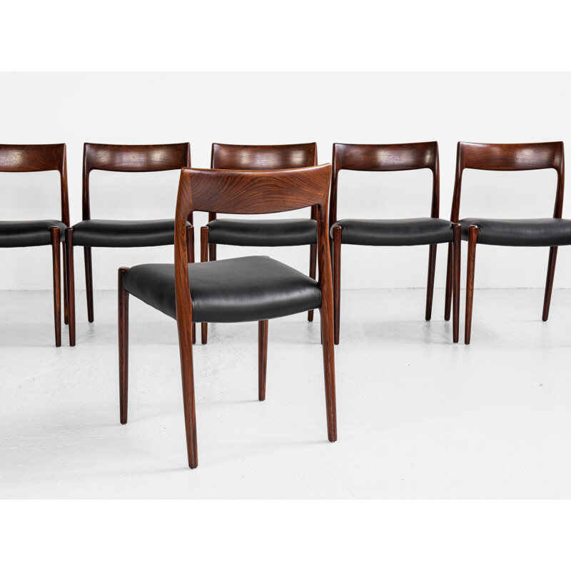 Set of 6 vintage chairs in rosewood and leather by Niels Otto Møller for J.L. Møllers Møbelfabrik, Denmark 1960s