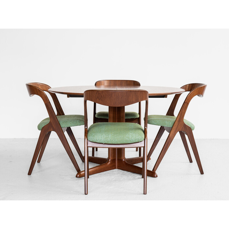 Mid century Danish round dining table in teak with 2 extensions by Dyrlund, 1960s