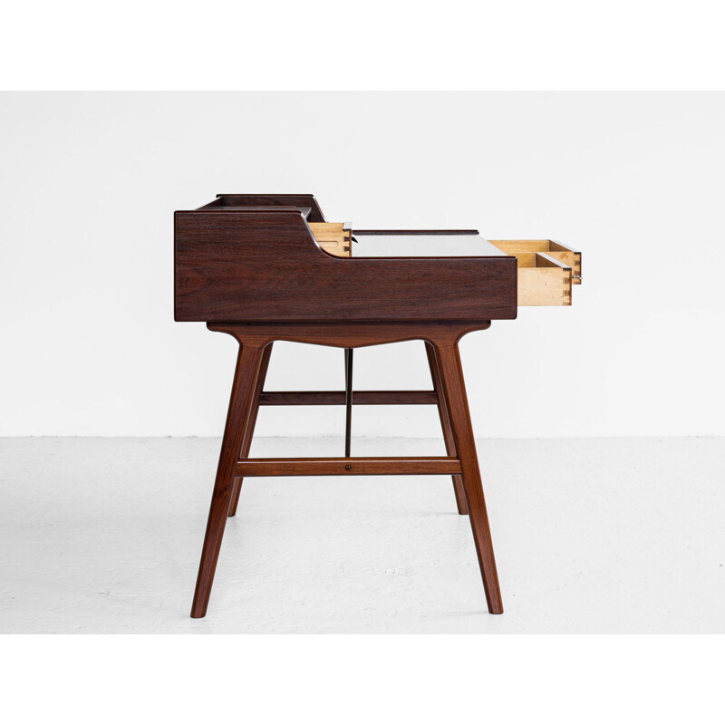 Mid century desk model 56 in rosewood by Arne Wahl Iversen for Vinde Møbelfabrik, Denmark 1960s