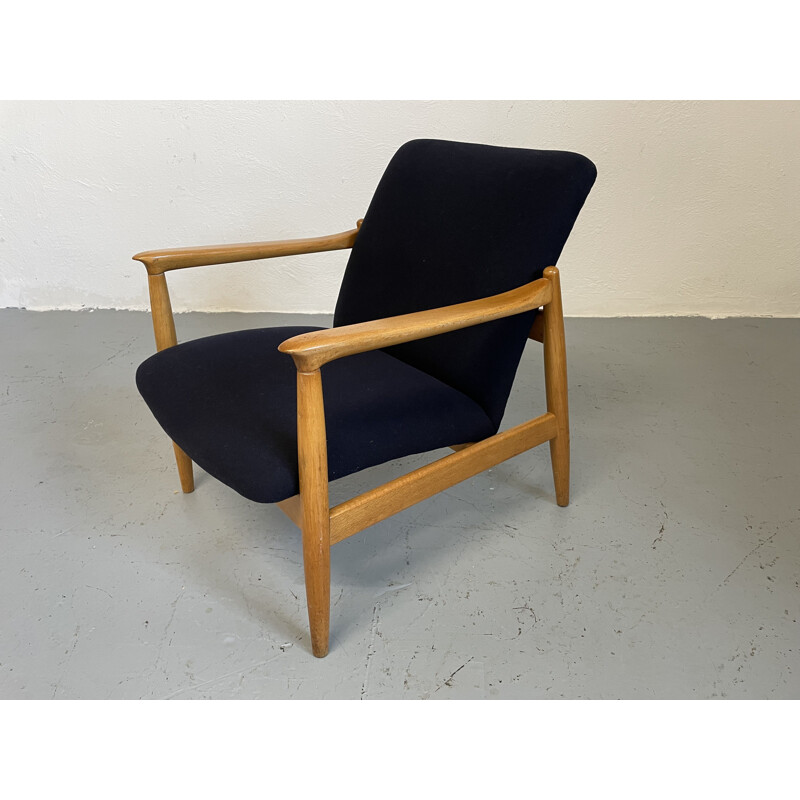 Paar vintage houten en wollen fauteuils van Edmund Homa voor GFM