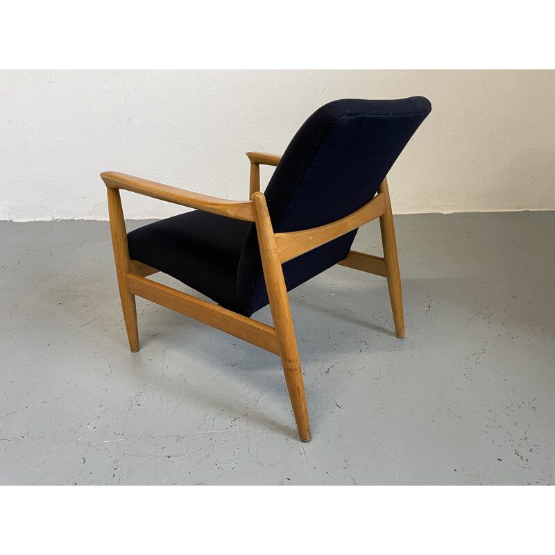 Paar vintage houten en wollen fauteuils van Edmund Homa voor GFM