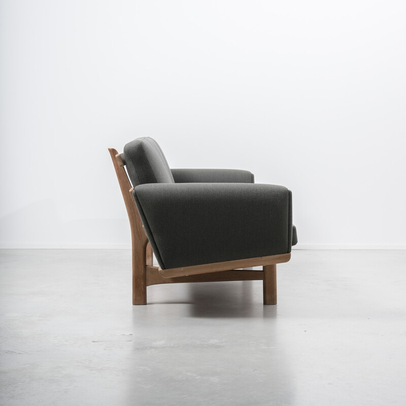 Getama "GE236/3" sofa in wool, Hans J. WEGNER - 1960s