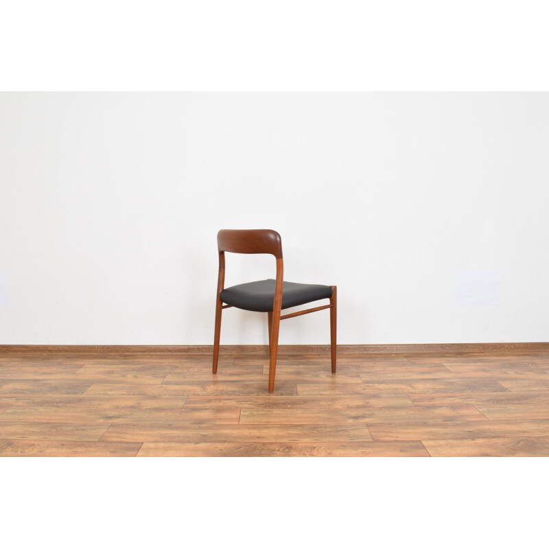 Ensemble de 4 chaises danoises vintage en teck et cuir par N. O. Møller pour J.L. Møller, 1960