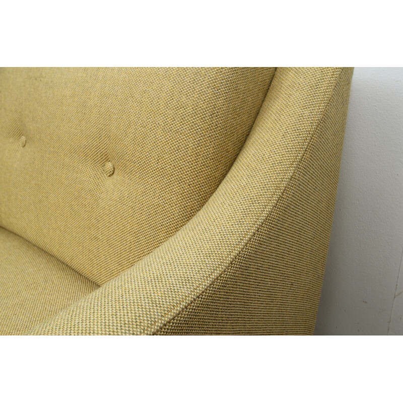 Sillón de tela amarillo - 1950