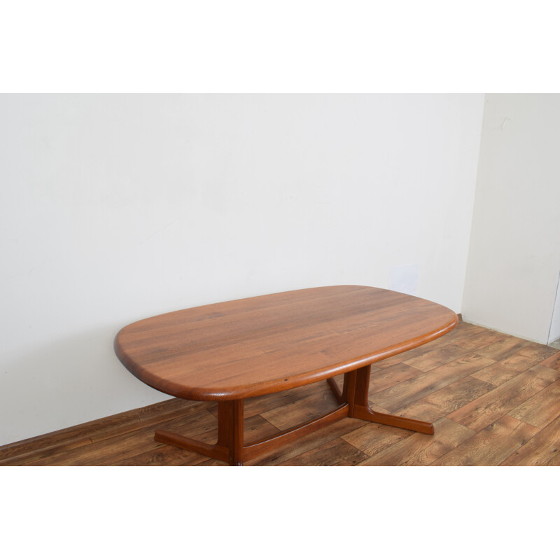 Vintage coffee table in solid teak by Dyrlund, Denmark 1970