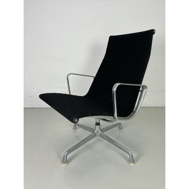 Vintage EA 115 desk armchair by Charles and Ray Eames for Herman Miller, 1970s