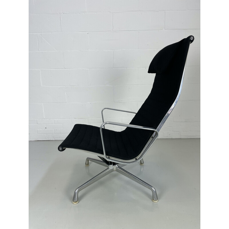 Vintage EA 124 desk armchair by Charles and Ray Eames for Herman Miller, 1970s