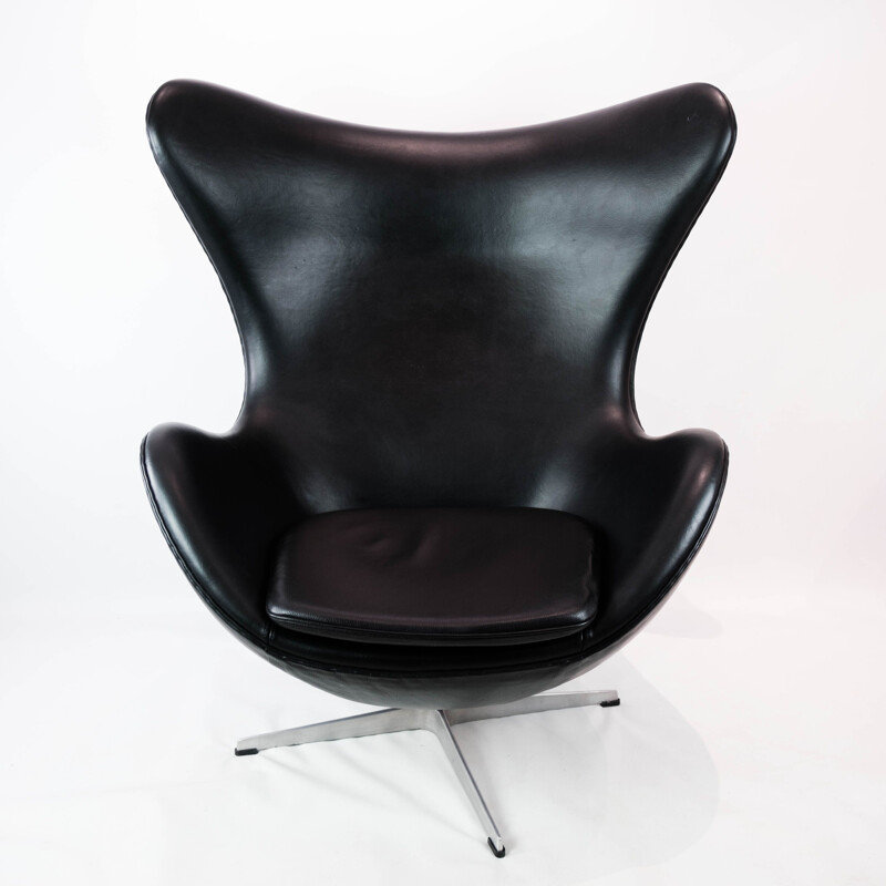 Vintage-Sessel The Egg Modell 3316 in schwarzem Leder von Arne Jacobsen für Fritz Hansen, 1958