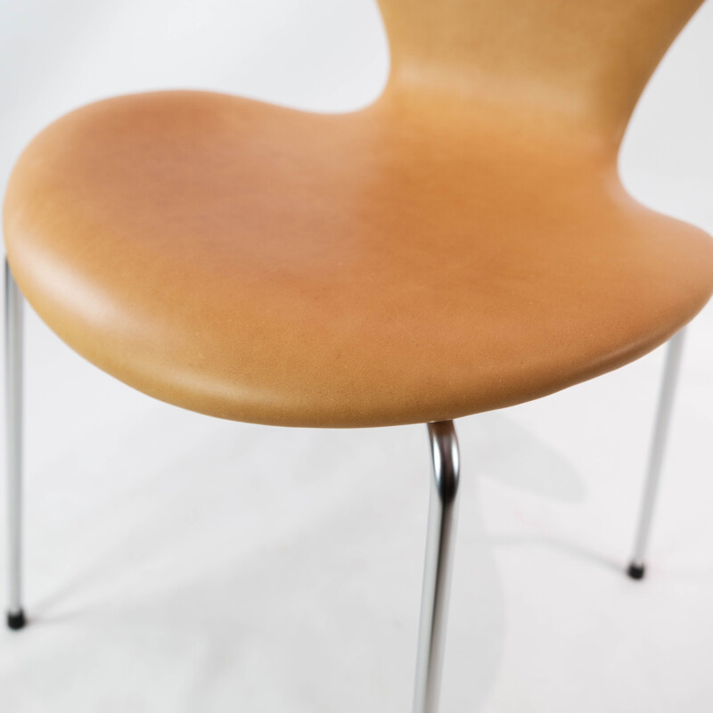 Ensemble de 4 chaises vintage Seven modèle 3107 par Arne Jacobsen pour Fritz Hansen