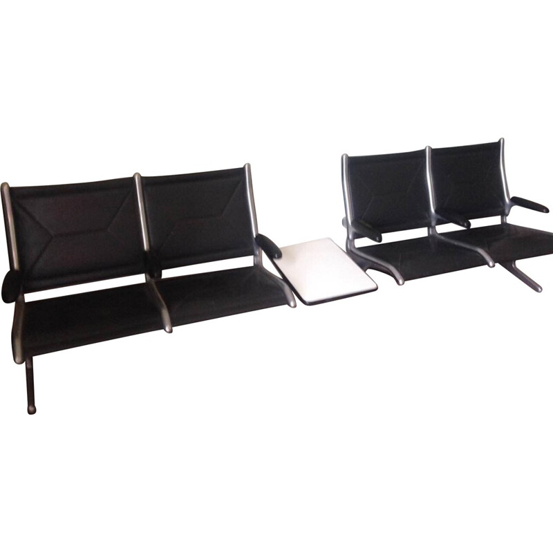 Herman Miller "Tandem Sling" airport seating in black leatherette, Charles & Ray EAMES - 1960s