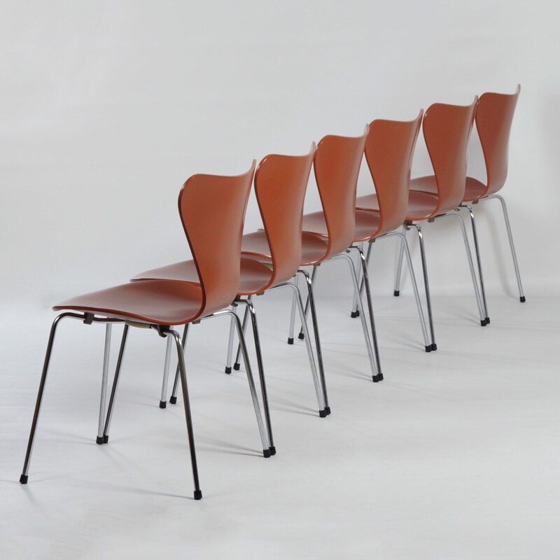 Set of 6 vintage butterfly chairs by Arne Jacobsen for Fritz Hansen, 1970s