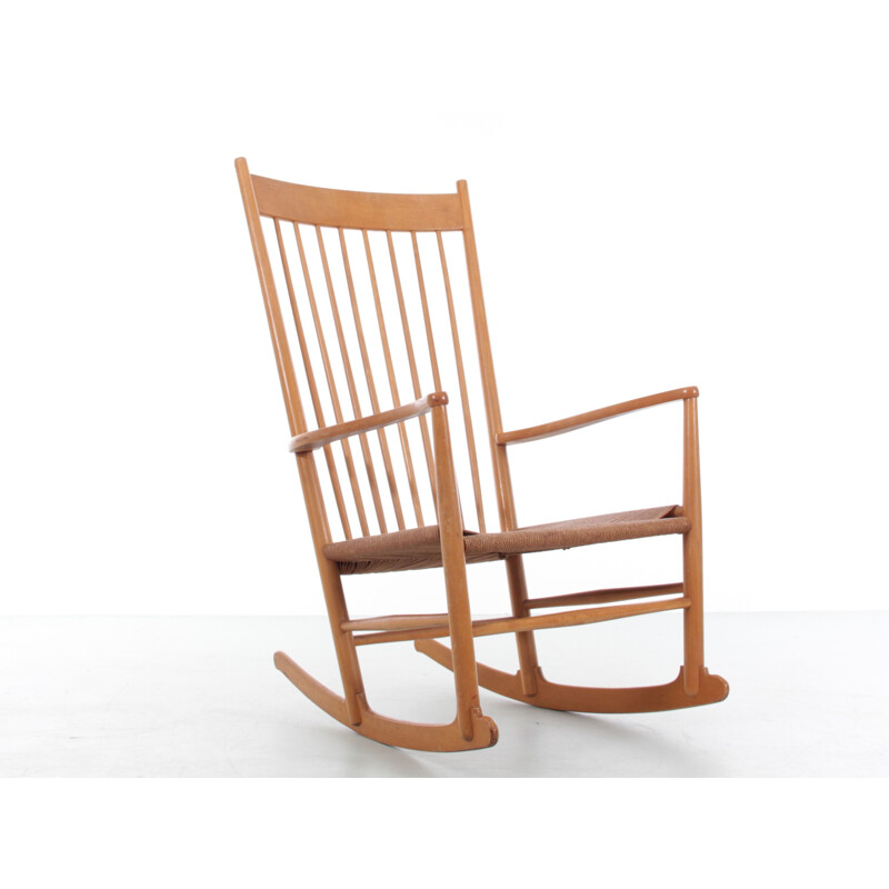 Silla mecedora vintage escandinava modelo J16 de Hans Wegner para FDB, 1944