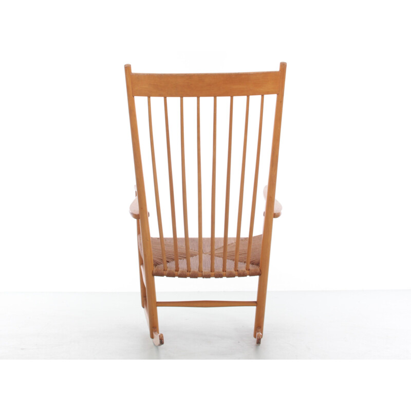 Scandinavische vintage schommelstoel model J16 van Hans Wegner voor FDB, 1944