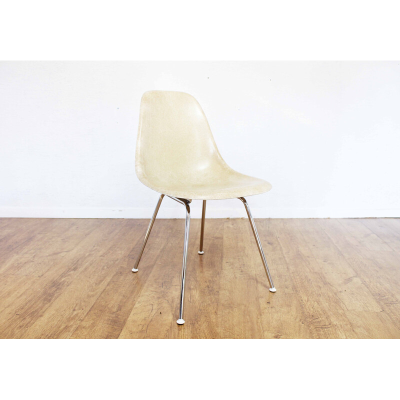 Vintage DSX chair in fiberglass by Eames for Interform, 1970