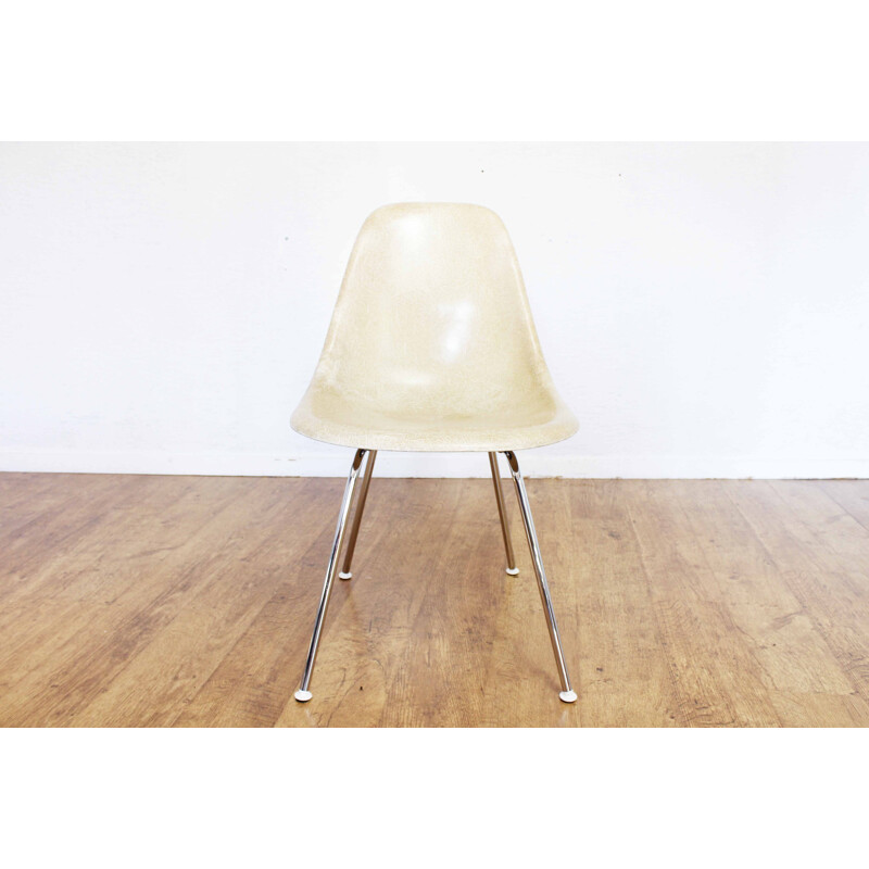 Vintage DSX chair in fiberglass by Eames for Interform, 1970