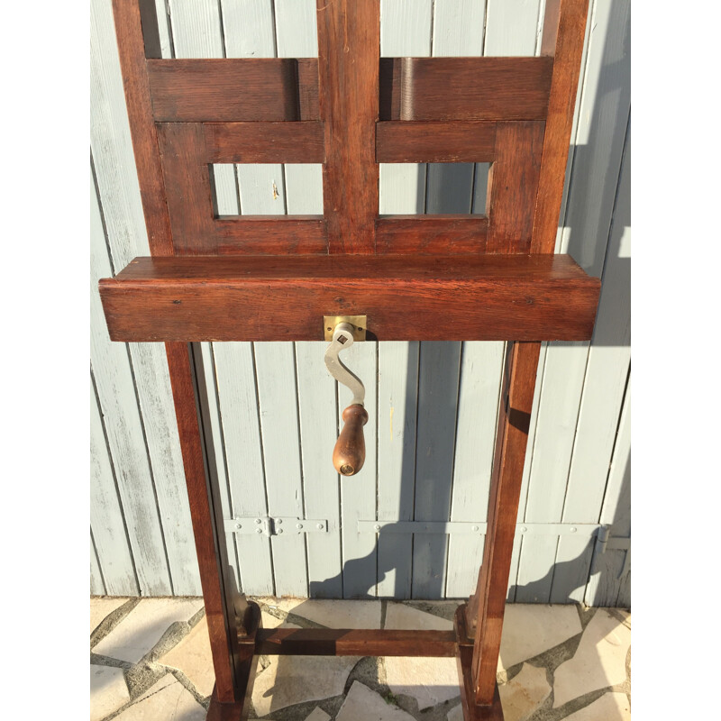 Vintage wooden painter's easel