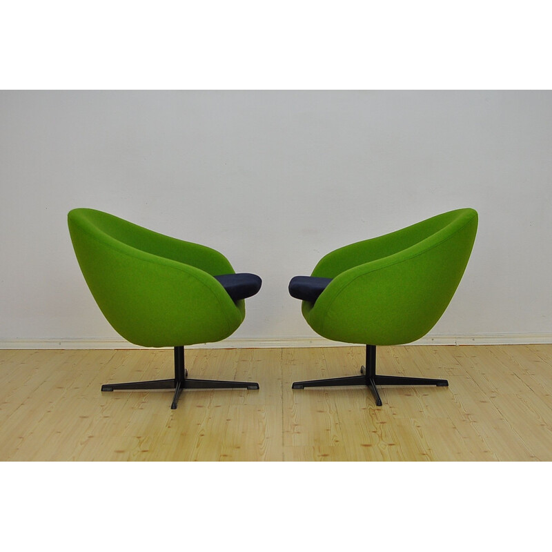 Paar vintage Shell fauteuils in groene wol op draaivoet, 1960