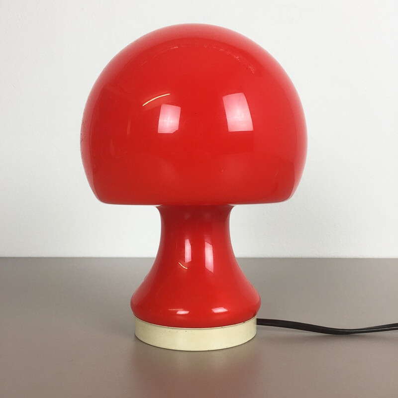 Lampe de bureau Peil & Putzler rouge en verre - 1960