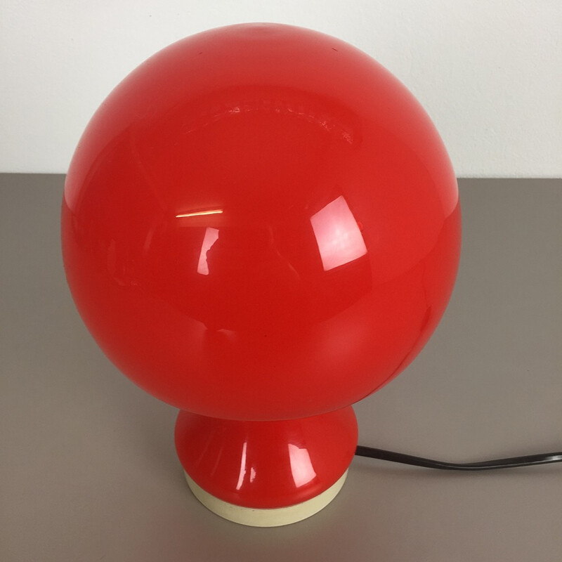 Lampe de bureau Peil & Putzler rouge en verre - 1960