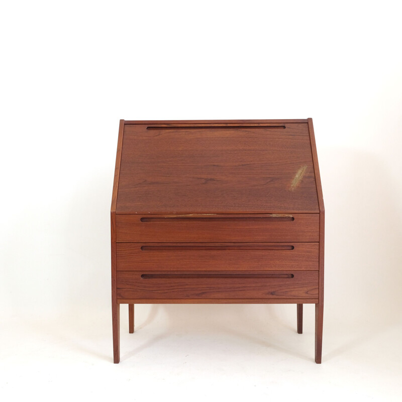 Vintage teak desk by Kai Kristiansen, 1960