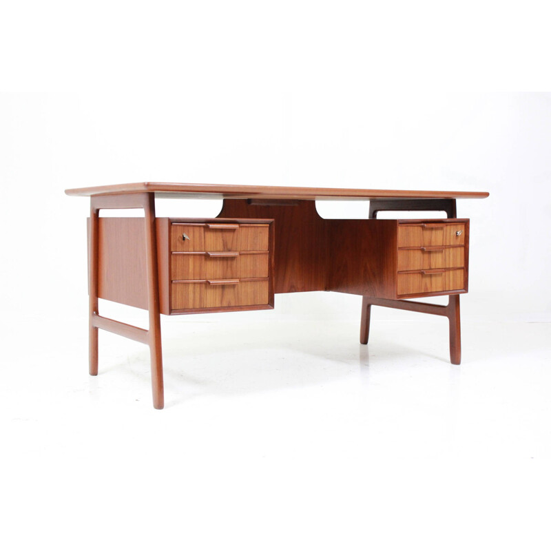 Mid-century Omann Jun's Mobelfabrik desk in teak, Gunni OMANN - 1960s