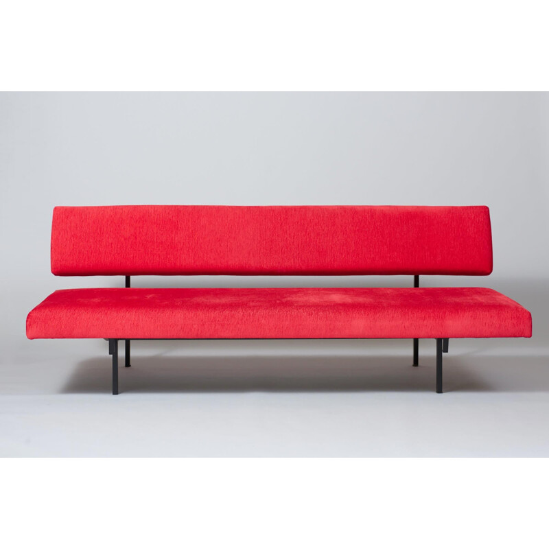 Vintage red model 540 sofa by Gijs van der Sluis for Gispen