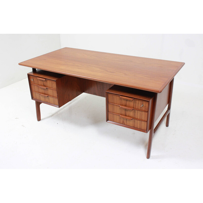 Mid-century Omann Jun's Mobelfabrik desk in teak, Gunni OMANN - 1960s