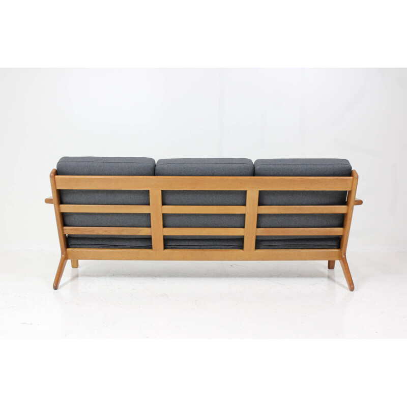 Getama "GE290" 3-seater sofa in oak and grey fabric, Hans J. WEGNER - 1960s