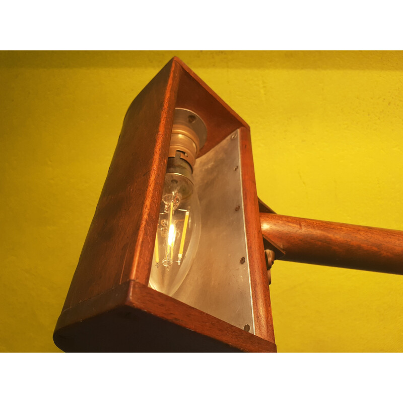 Lampe vintage artisanale tout en bois, francais 1940