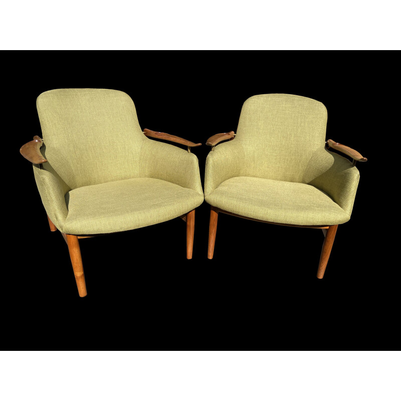 Paar NV53 vintage lounge stoelen van Finn Juhl voor Niels Vodder
