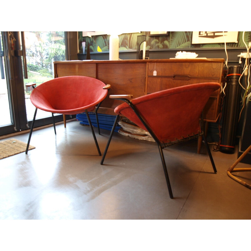 Pair of "Ballon chairs" in suede red fabric, Hans OLSEN - 1950s