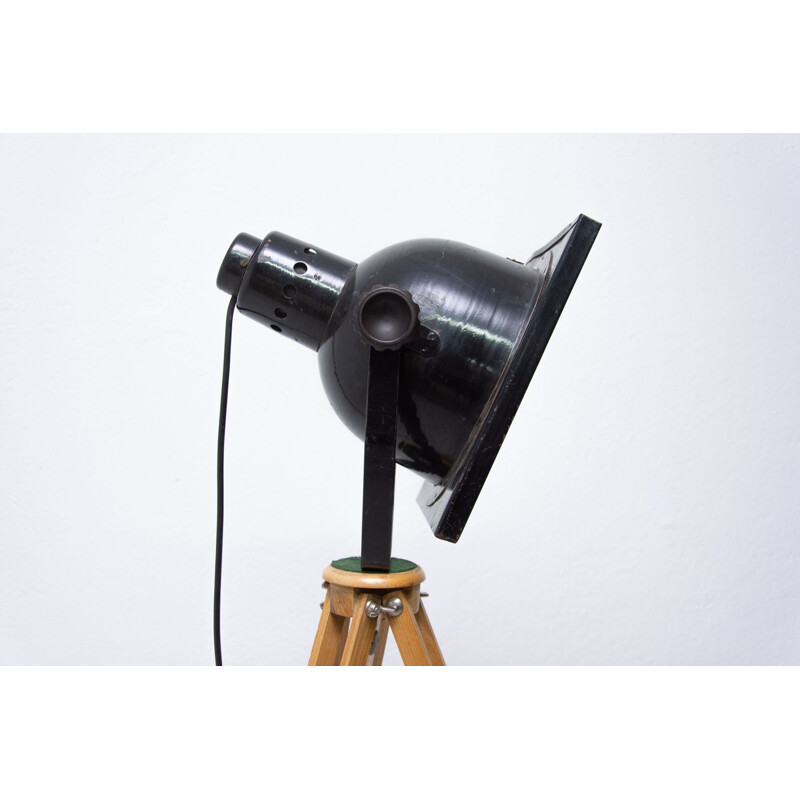 Vintage zwarte industriële driepoot vloerlamp, 1970