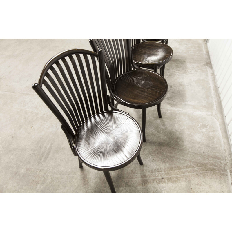Ensemble de 6 chaises bistrot vintage ref 22 bois courbé par  Baumann, 1990